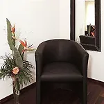 アパートホテル Swiss Star District 3 - Contactless Self Check-in チューリッヒ