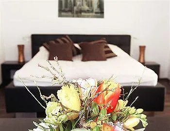 Apartmanhotel Swiss Star District 3 - Contactless Self Check-in 3*