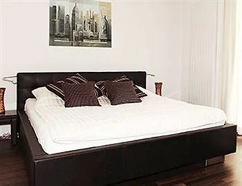 Swiss Star District 3 - Contactless Self Check-in Apartmanhotel Zürich