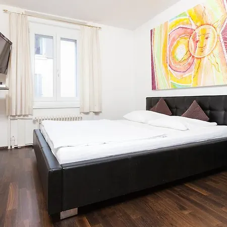 Swiss Star District 3 - Contactless Self Check-in 3*