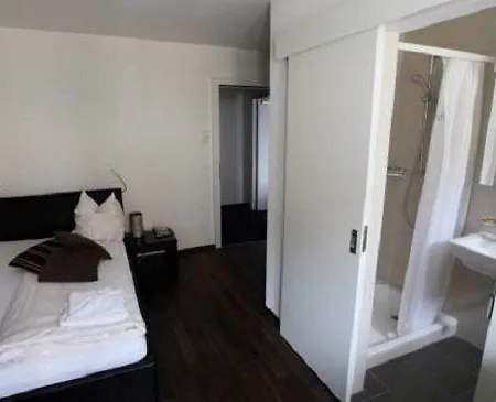 Swiss Star District 3 - Contactless Self Check-in 3* Zurich