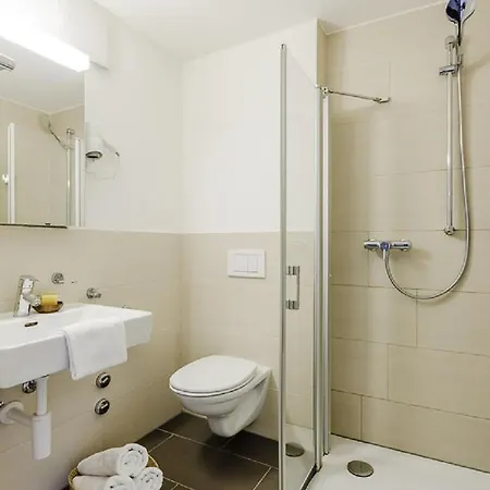 Swiss Star District 3 - Contactless Self Check-in Zürich