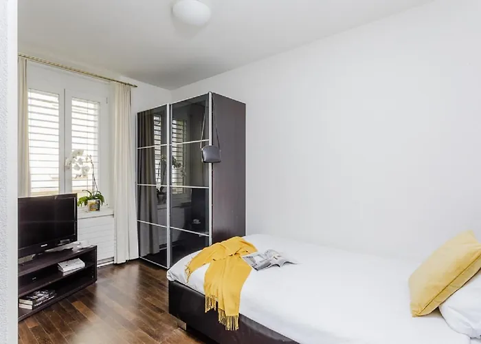 Swiss Star District 3 - Contactless Self Check-in 3* チューリッヒ