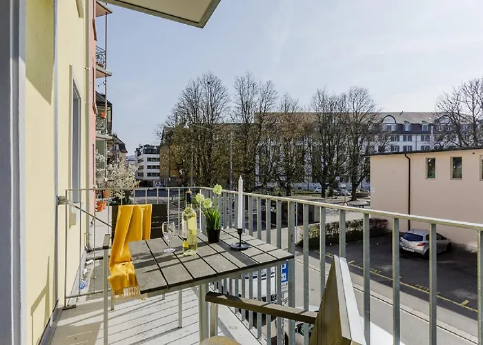 アパートホテル Swiss Star District 3 - Contactless Self Check-in チューリッヒ