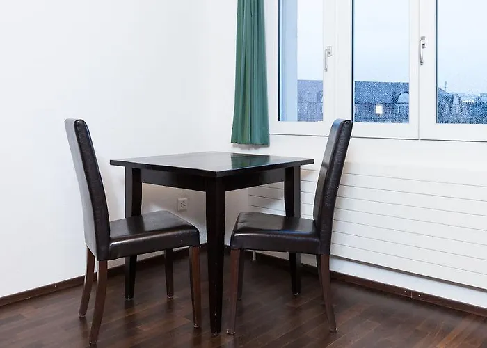 Swiss Star District 3 - Contactless Self Check-in Lägenhetshotell 3*